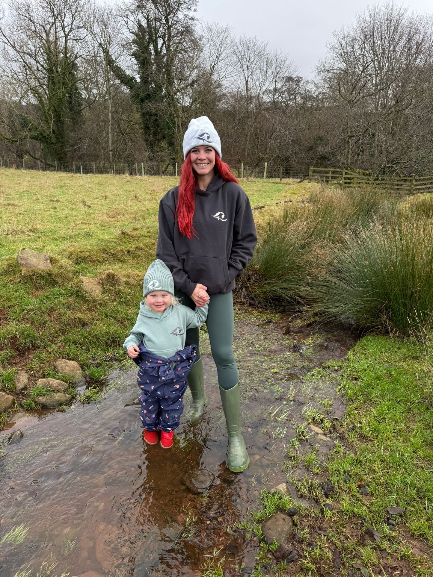 Red Shepherdess - Children's Team Red Hoodie
