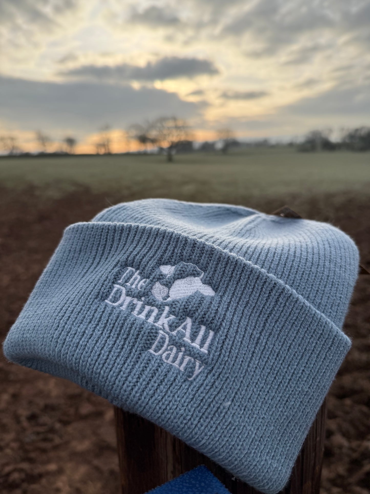 The DrinkAll Dairy - The GRAFTER BEANIE - blue